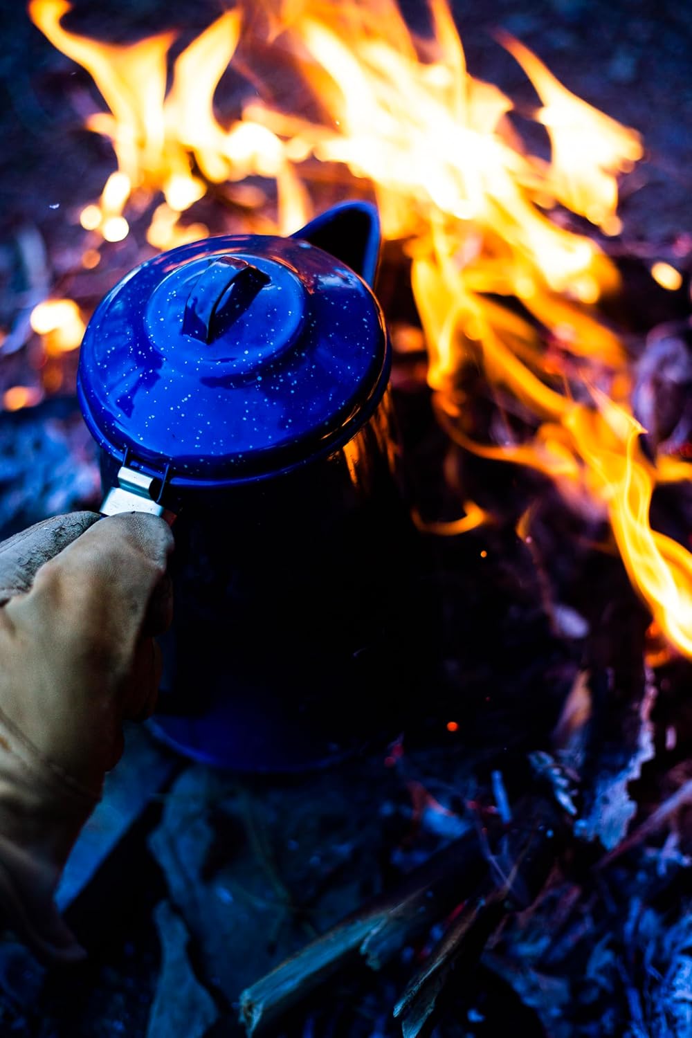 GSI Outdoors Enamel Coffee Pot to Store Hot Coffee, Tea for Camping & Farmhouse - 8 Cup