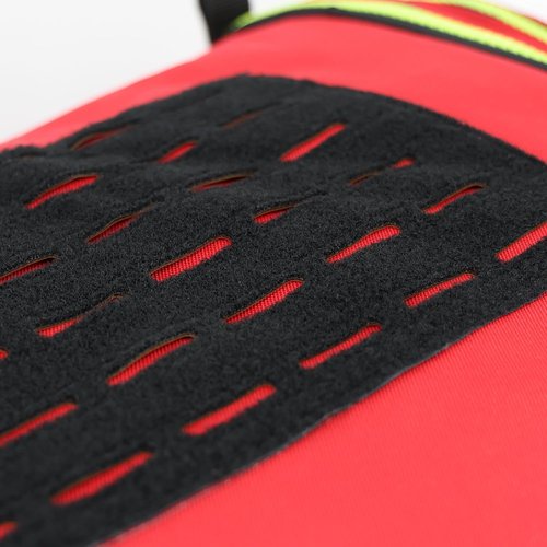 Lightning X Products Newly Redesigned Firefighter Fireman Quad-Vent Turnout Gear Bag with Helmet Compartment, Mesh Vents & Maltese Cross for First Responder (Red)