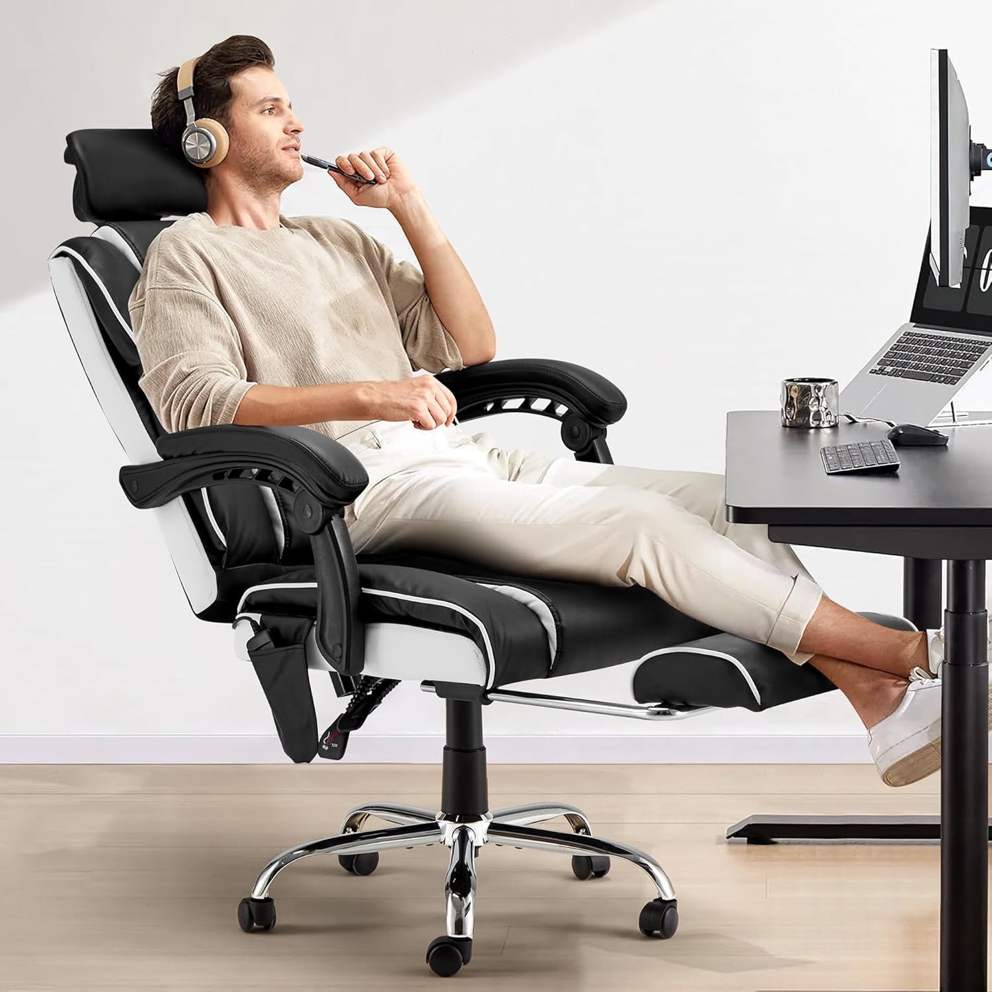HOMREST 6-Point Massage Office Chair with Retractable Footrest, Heated Executive Office Chair with Reclining Backrest, Ergonomic Computer Chair with Adjustabel Headrest,Black