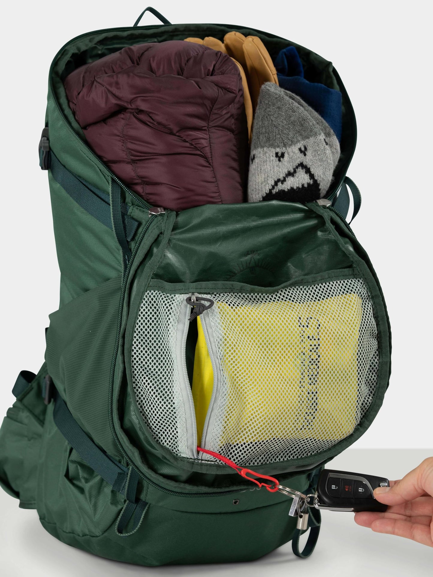 Osprey Skarab 30L Men's Hiking Backpack with Hydraulics Reservoir, Tundra Green