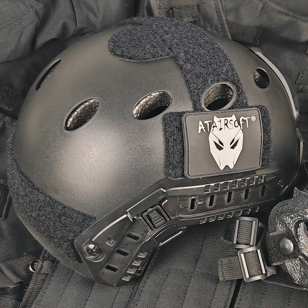 Paintball Tactical Fast Helmet - ATAIRSOFT PJ Type Airsoft Gear for Enhanced Protection