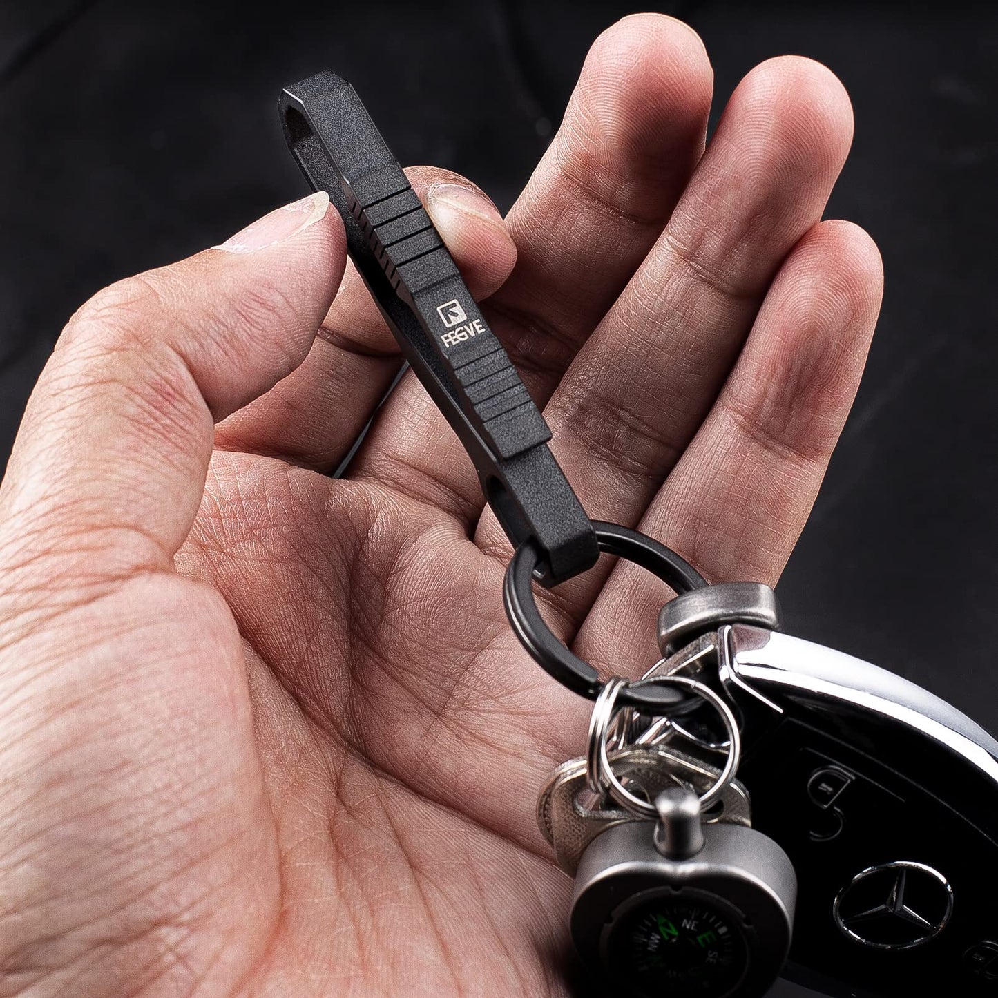 TISUR Keychain Pocket Clip Titanium Round Carabiner Clip