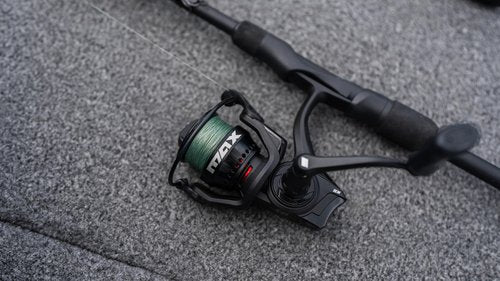 Abu Garcia Max SX Size 4000 Spinning Fishing Reel, High-Performance Freshwater Reel, A-Symmetric Carbon Frame and Rotor, Durable & Lightweight Construction, Max Drag of 14lb | 6.4kg