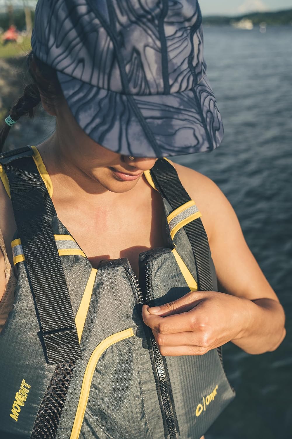 Onyx U.S. Coast Guard and Transport Canada Approved MoveVent Dynamic Paddle Vest for Adults for Kayaking, Canoeing, Stand Up Paddleboarding