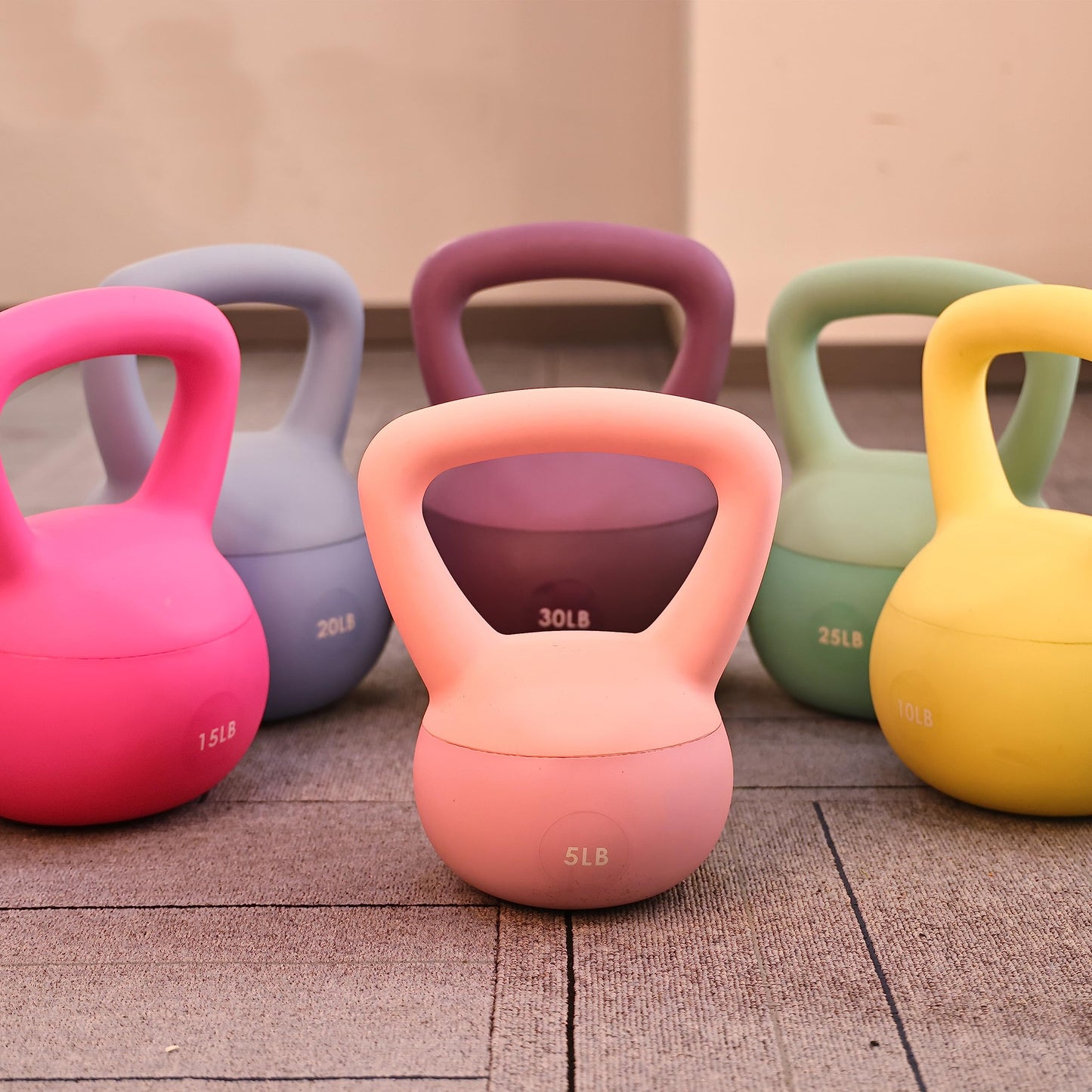 Fitvids Soft Kettlebells - Sea and Iron Sand Filled Weights for Women and Men - Color Coded Soft Vinyl Kettlebells, 5-Pound
