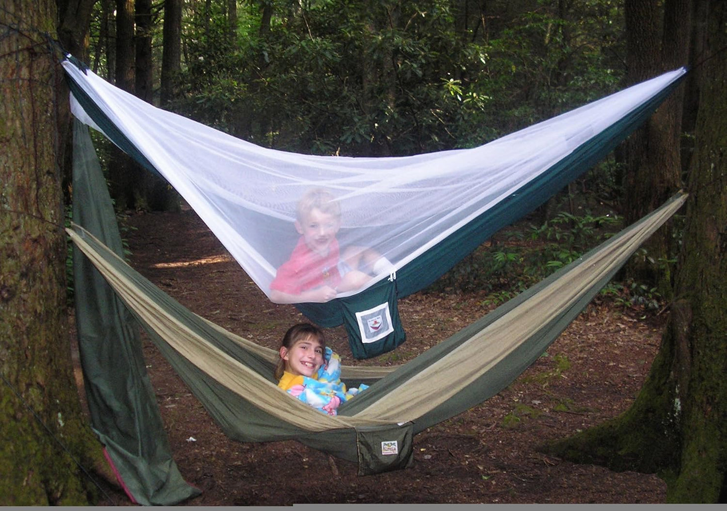 Hammock Bliss Mosquito Free Hammock Bliss – Camping Hammock with Bug Screen Mossy Netting Canopy - Integrated Suspension 100' / 250 cm Rope Per Side - Make Hammock Camping A Bug Free Experience