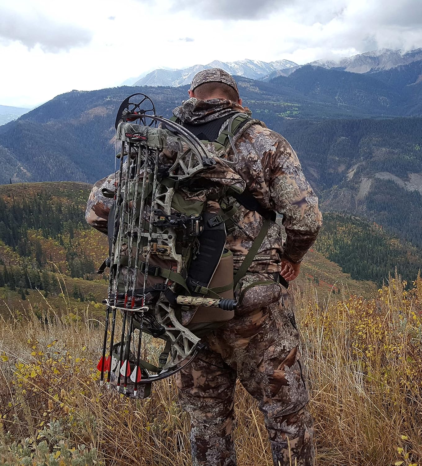 King's Camo Mountain Top 2200 Backpack, Desert Shadow
