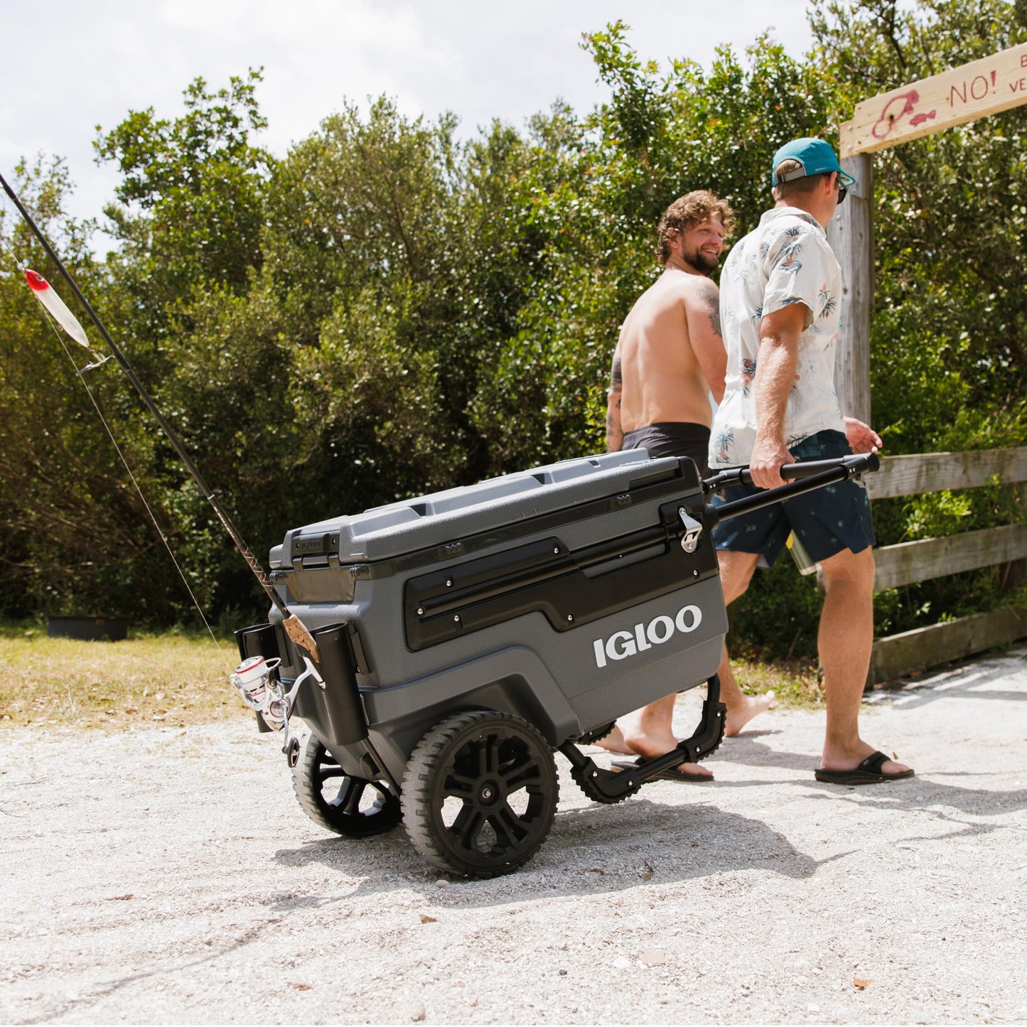 Igloo Trailmate Journey 70 Qt Cooler, Carbonite