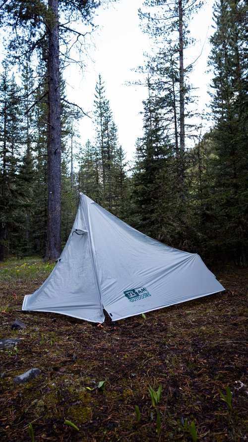 VIAM Outdoors | Pintler 1 PersonTrekking Pole Tent | Lightweight Ultralight Backpacking Hiking Camping Hunting Fishing Shelter | with Integrated Tub Floor, Guy Lines & Stakes
