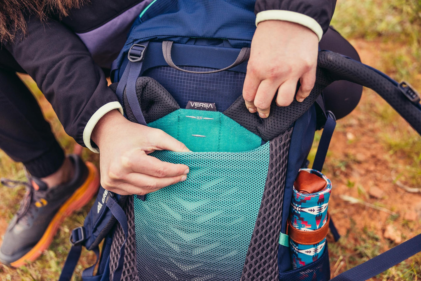 Gregory Amber 34L Women's Dayhiking/Backpacking Pack, with Breathable Backpanel and Comfort 3d Waistbelt, One Size Fits All, Coral Blue