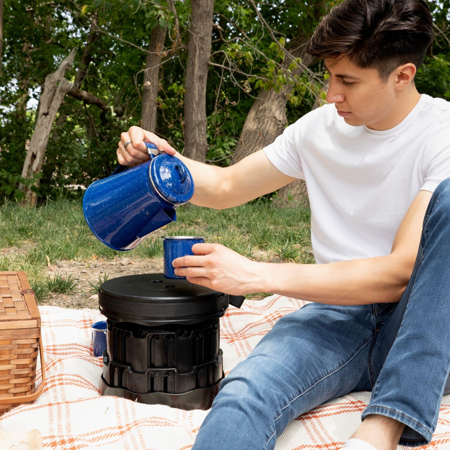 Upgraded Collapsible Stool β Easy to Carry retractable Stool - Lightweight telescoping stool for Camping & BBQ βSturdy Portable Stool - Slip Resistant Telescopic Stool with Max Load Capacity 1000lbs