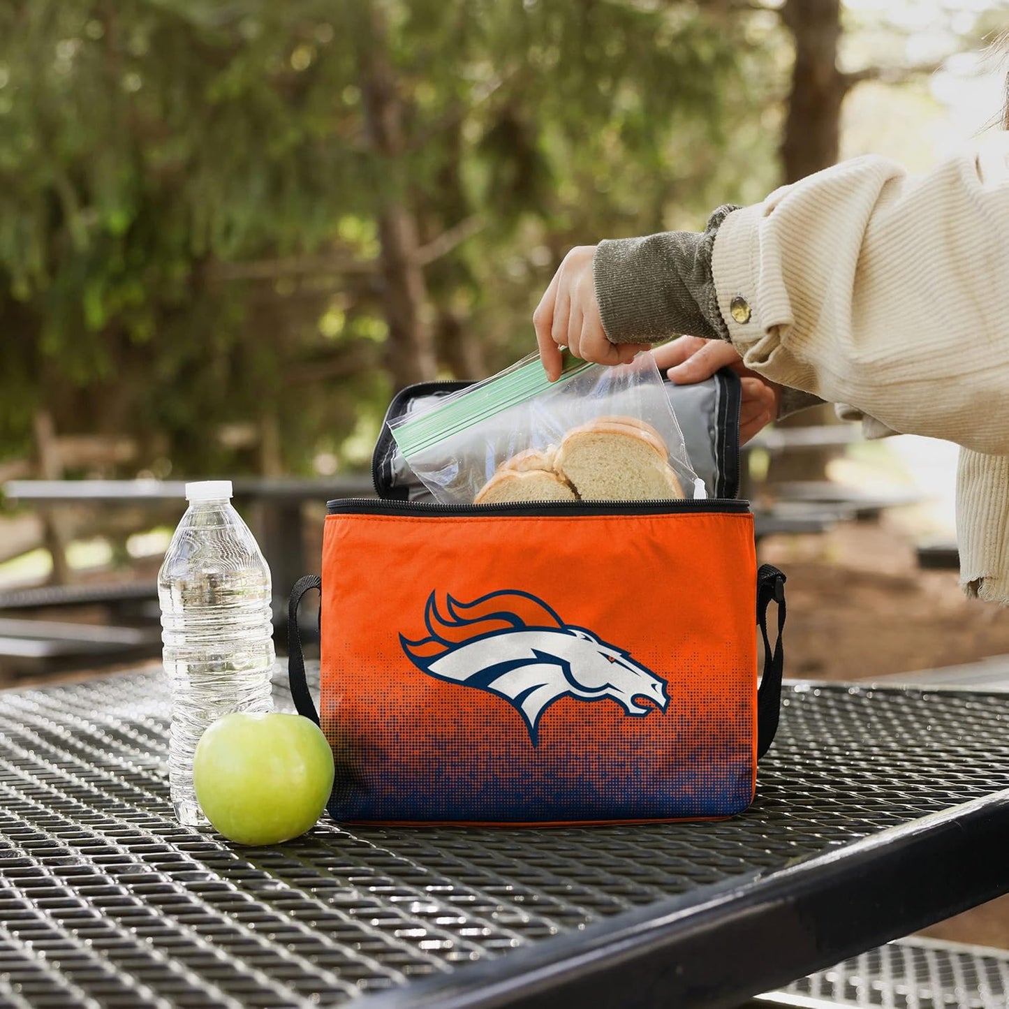 FOCO Unisex Gradient Print Lunch Bag Cooler