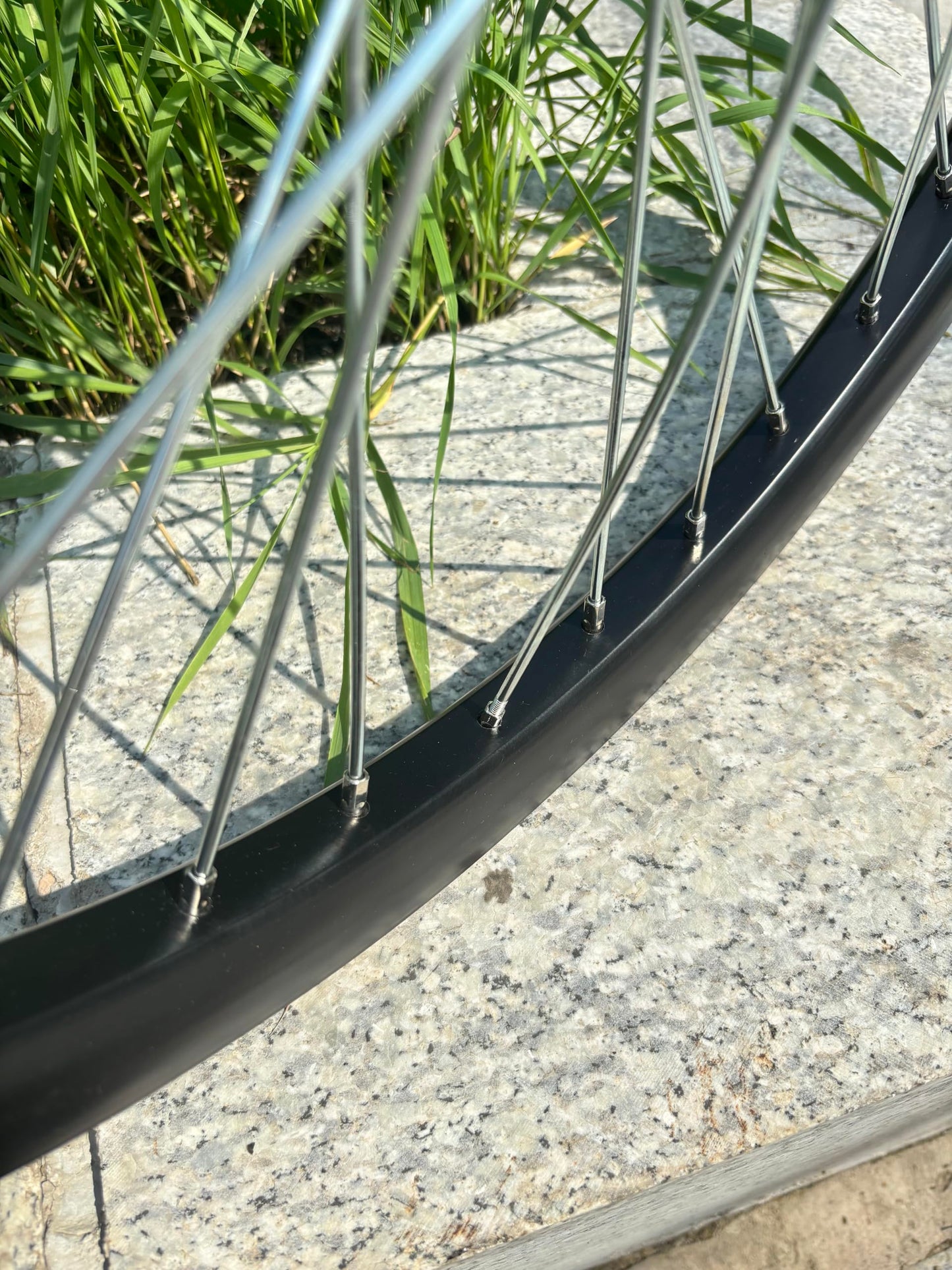AUTES 26 inch Double Wall Aluminum Front Rim Heavy Duty Wheel 10G 36 Spokes for MTB/Road/Cruiser Bicycles