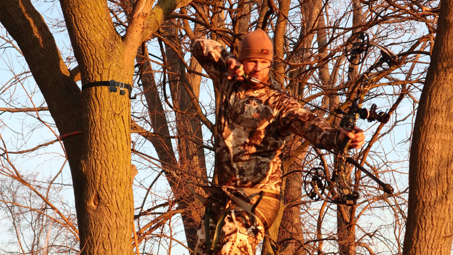 skiguard Treestand Strap Gear Hangers: Hunting Gear Multi-Hook Accessory Holder for Bow Hanger, Quiver, Binoculars, Tree Saddle, Tree Stand Accessories for Hunting, Bow Hangers for Tree Stand