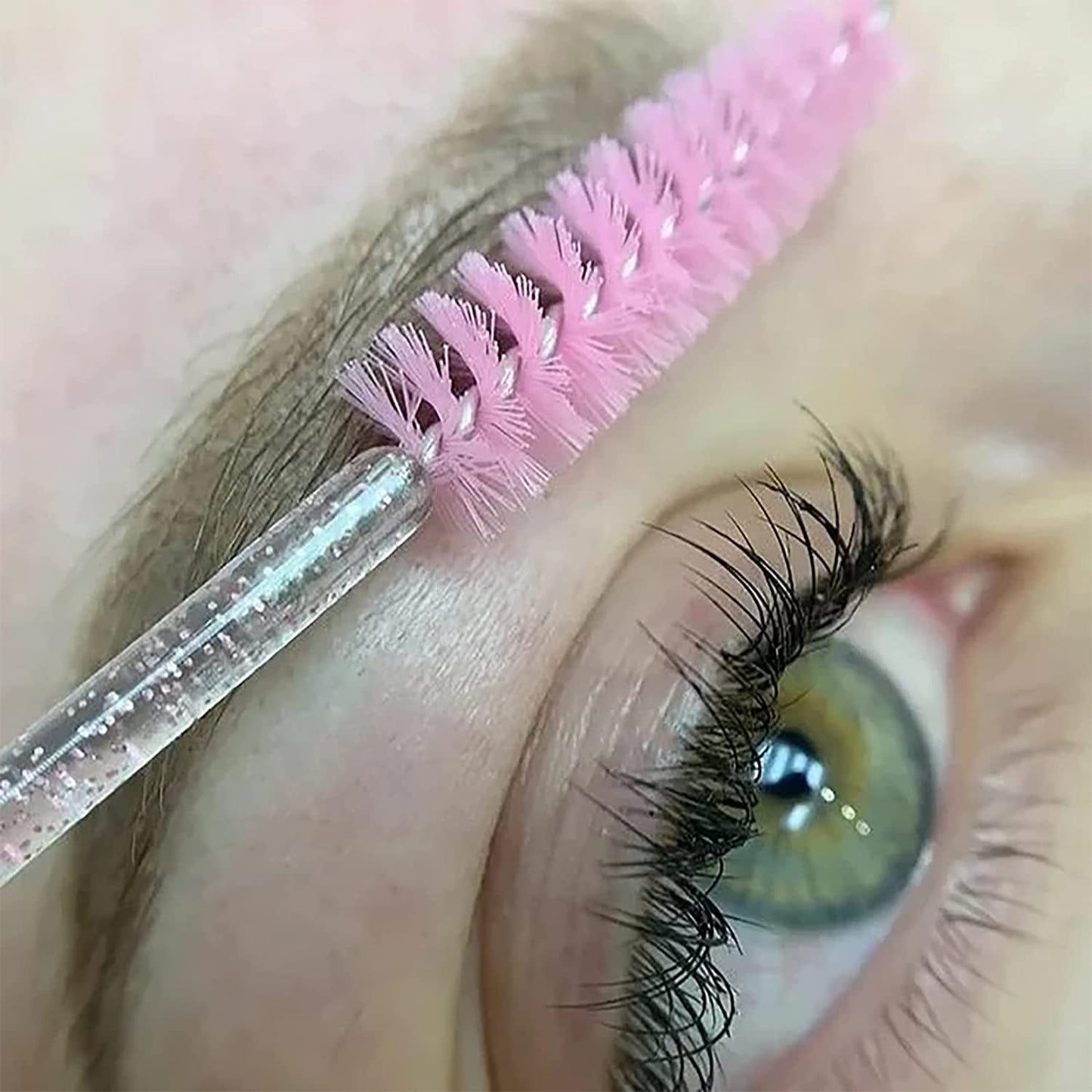 200 Disposable Eyelash Brushes | Pink Spoolies for Mascara & Eyebrow Care