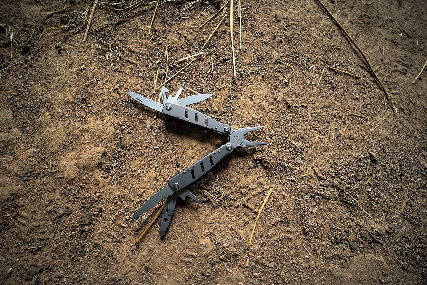 Schrade Delta Class Callous Multi-Tool 6.5in with 14 Tools in 1 Made of 2Cr Stainless Steel for EDC