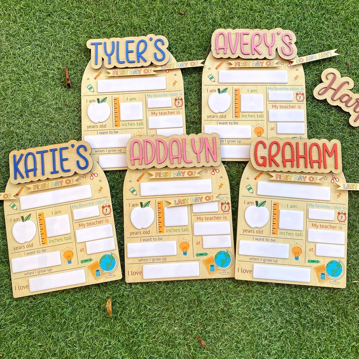 Custom First Day of School Sign - Personalized First and Last Day of School Board, Reusable Wooden Photo Prop with Name, Back to Schools Board with Interchangeable Pieces, Style 01
