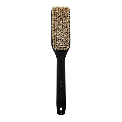 Climbing Brush with Natural Boar's Hair - Durable Ergonomic Hold Cleaner for Bouldering & Indoor Outdoor Use