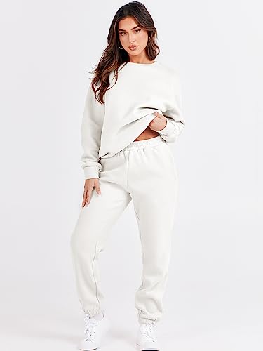 Medium White Womens Lounge Set Sweatsuits 2 Piece Jogger Pants Fall