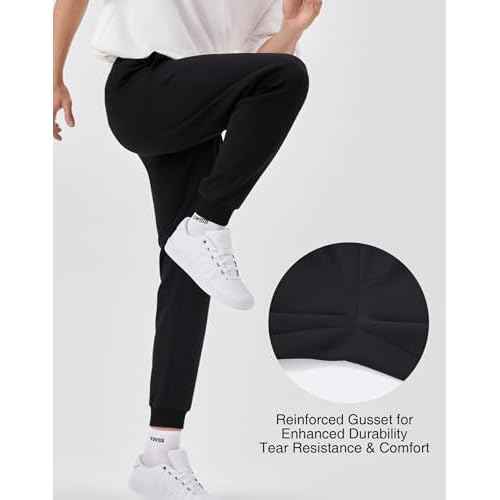 K-Swiss Men's Sweatpants with Pockets - Lightweight & Breathable Joggers for Men, Cuffed Track Pants for Casual Lounge