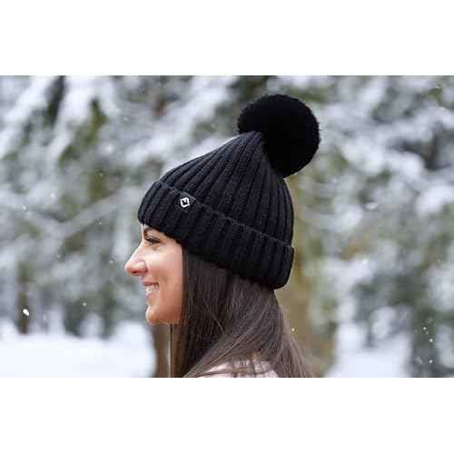 Funky Junque Women¡¯s Winter Detachable Pom Beanie ? Warm Knit Hat with Removable Faux Fur Pom, Soft Stretch Acrylic Cozy Cap