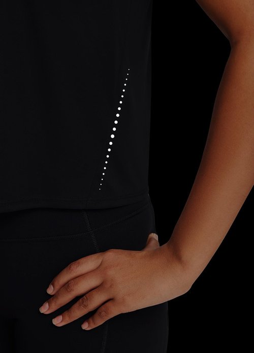 baleaf Women's Workout Tops Athletic Shirts Cropped Short Sleeve Split Back Running Gym Quick Dry Sun Protection UPF 50+ Black M