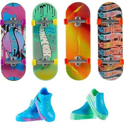Hot Wheels Skate Tony Hawk Fingerboard & Removable Skate Shoes Multipack, 4 Fully Assembled Boards, 2 Pairs of Skate Shoes, 1 Exclusive Set (Styles May Vary)