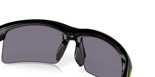Oakley Youth OJ9013 Capacitor Rectangular Sunglasses, Polished Black/Prizm Grey, 63 mm