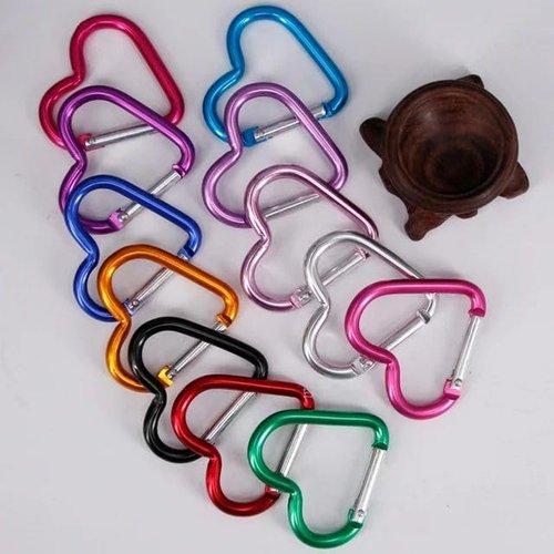 Heart Shaped Carabiner Clip Aluminum Alloy Keychain Clip Spring Snap Hook Camping Backpack Clips Heavy Duty Carabiner Lightweight Aluminum Alloy Keychain Clip Backpack Carabiner Rustproof Accessories