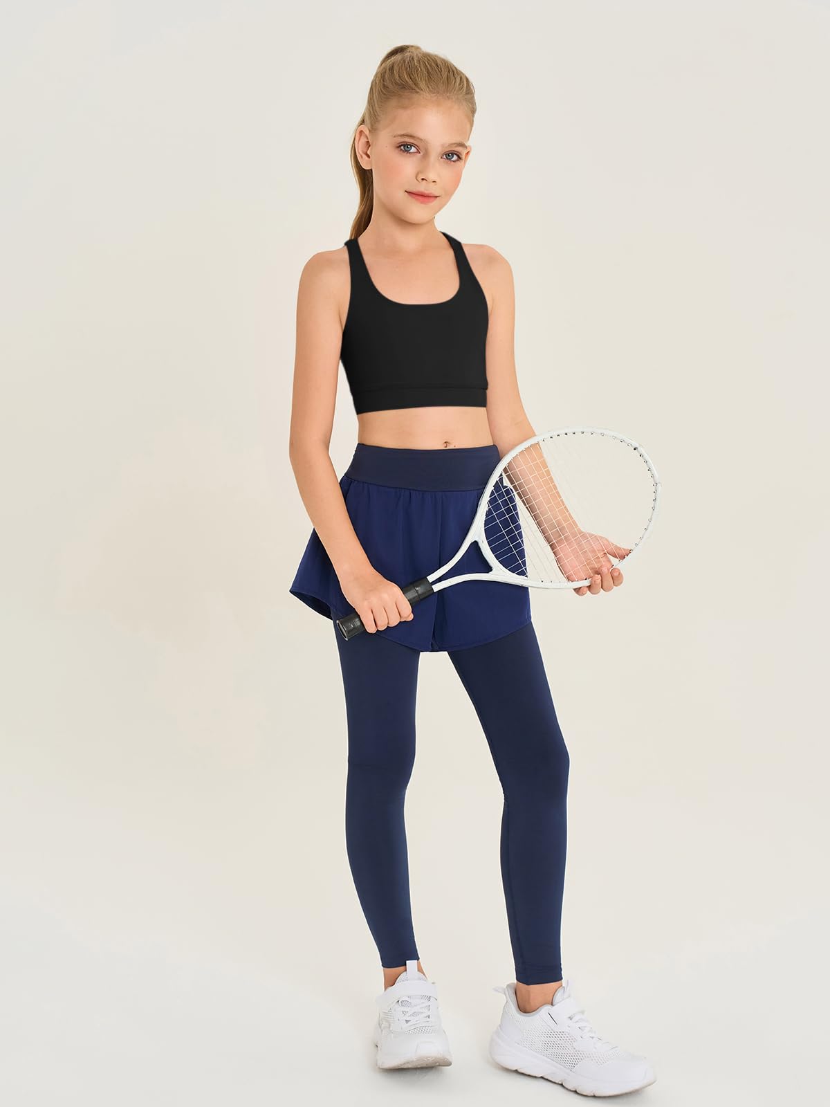 Haloumoning Girls Training Bra Kids Strappy Scoop Neck Bras Yoga Sports Comfort Dance Crop Top 5-14 Years Black