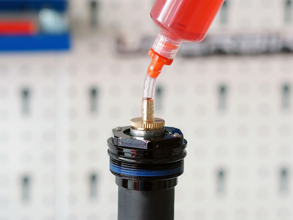 RockShox Charger Damper Bleed Fitting for Easy Suspension Maintenance