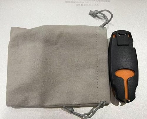 Classic Needle Clipper Needull – Biomimetic & Ergonomic Design with Human Factors Engineering – Includes Free Carry Bag for Safe, Easy Storage