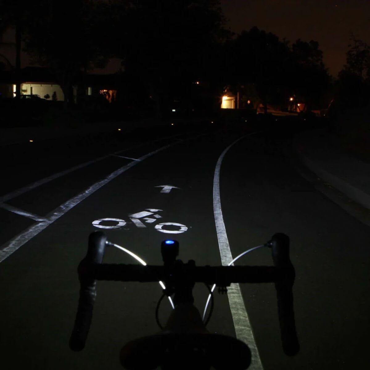 NiteRider Lumina Micro 650 Lumen USB Rechargeable Front Bike Light – 5 Modes Compact LED Headlight Helmet Mount IP64 Waterproof Road Cycling MTB Commuter Night Riding Safety Easy Mount Bicycle Light