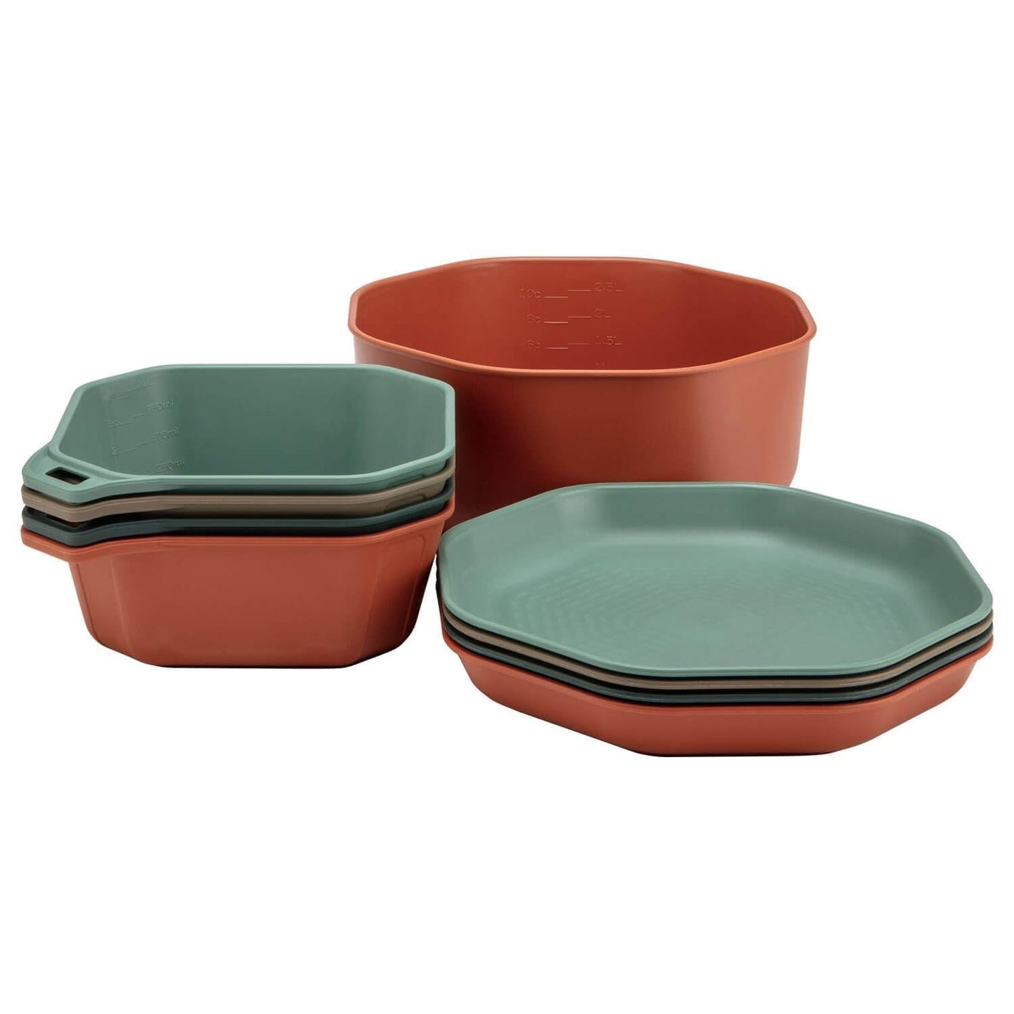 Gerber Gear ComplEAT Tableware Set - Polypropylene Camping Cookware - Portable Outdoor Tableware - 4 Plates, 4 Bowls & 1 Mixing Bowl