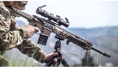 Magpul M-LOK Tripod Adapter for Secure Camera Mounting - Lightweight & Durable