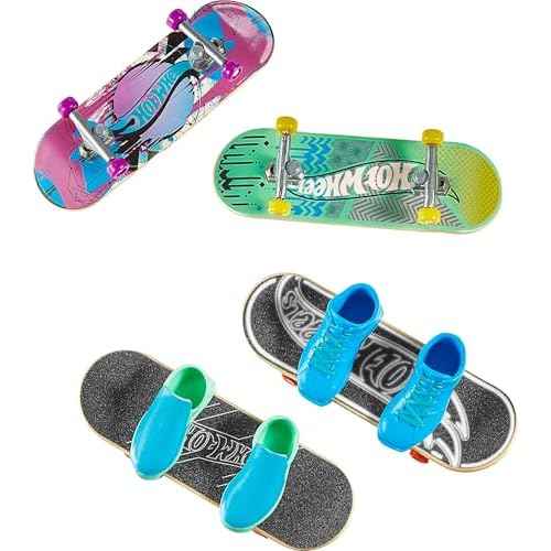 Hot Wheels Skate Tony Hawk Fingerboard & Removable Skate Shoes Multipack, 4 Fully Assembled Boards, 2 Pairs of Skate Shoes, 1 Exclusive Set (Styles May Vary)
