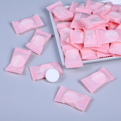 tianyamingyue 30 Pcs Compressed Towels Portable Mini Face Towels Reusable Coin Tissues for Outdoor Sports Home Beauty Candy Size Compressed Towel