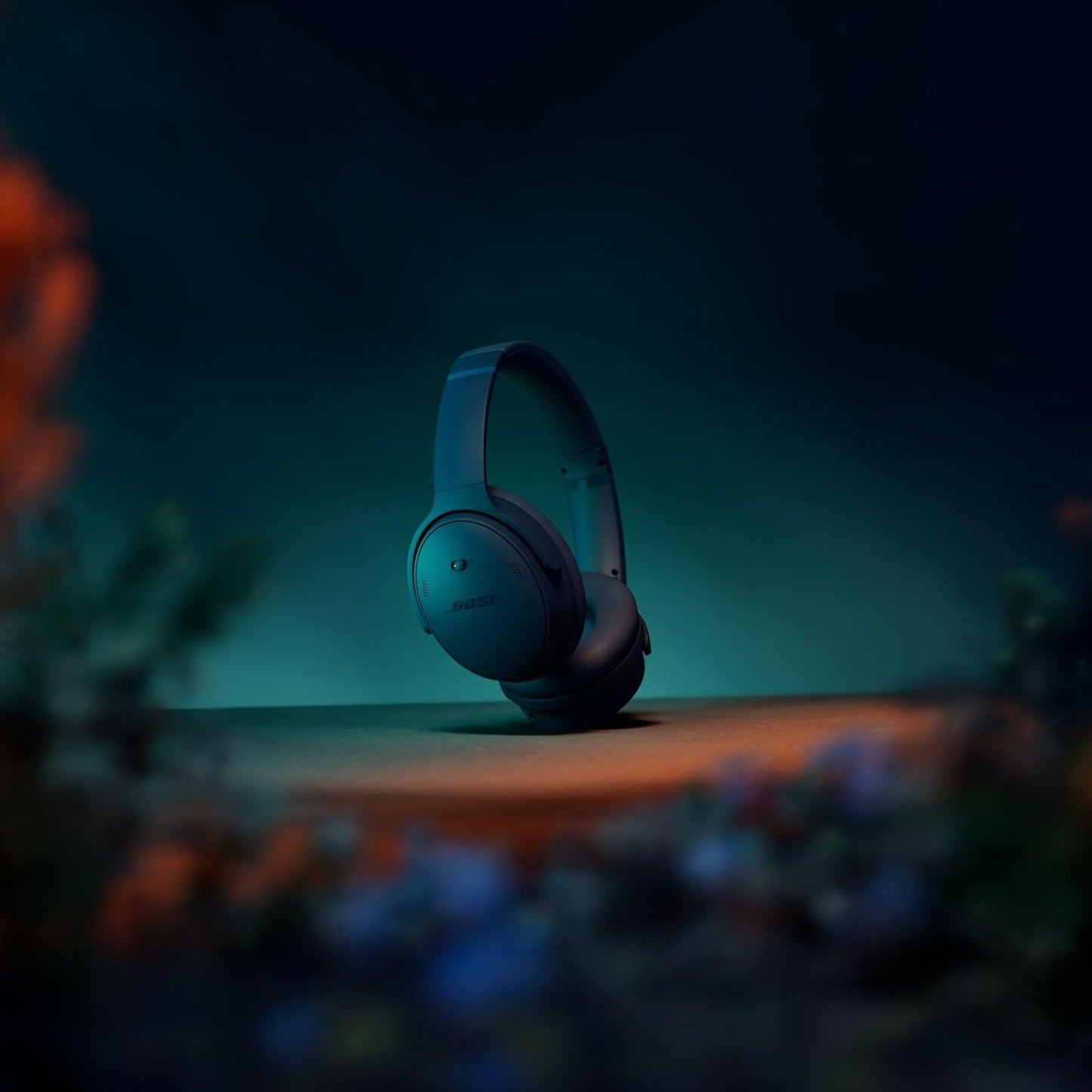Bose QuietComfort Bluetooth Headphones, Wireless Headphones with Active Over Ear Noise Cancelling and Mic, Deep Bass, Up to 24 Hours of Playtime, Sandstone