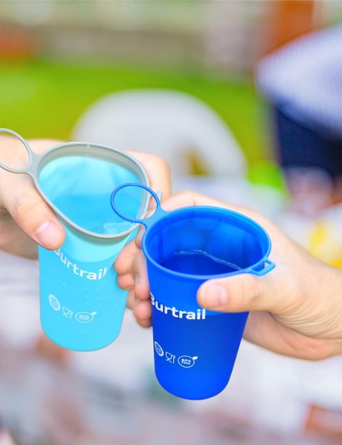 Burtrail Collapsible Cup Foldable Running Water Cup,200 ml/6.8 fl oz-2Packs Color Mixing Protable Collapsible Cups for Traveling Backpacking Running-BPA Free,SeaBlue & SkyBlue