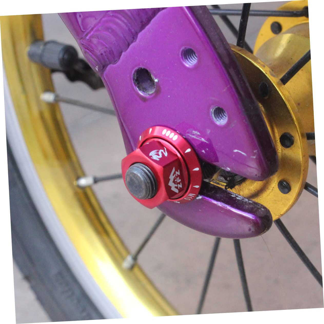 CLISPEED 4 Pcs Aluminium Alloy M10 Bike Nuts for Wheel Fixing, Red