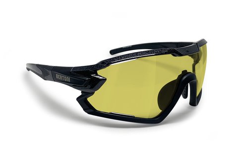 Bertoni Sport Sunglasses Polarized Photochromic Cycling MTB w. Prescription Carrier QUASAR (Black/Photochromic Polarized Yellow)