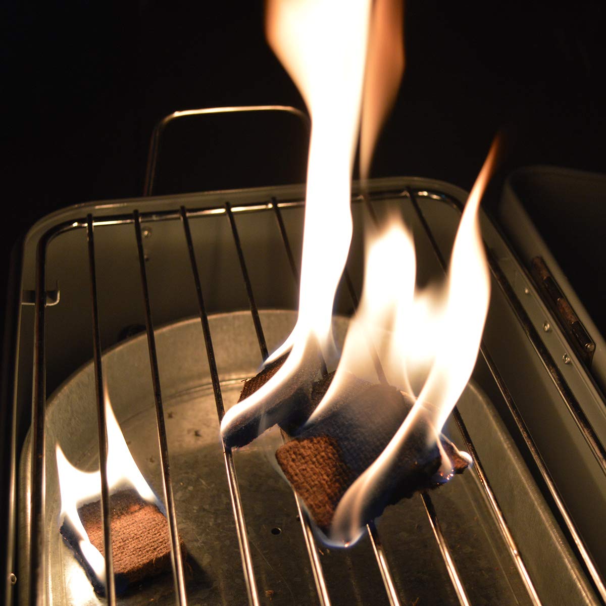 aipuya Fire Starter Squares Kit, Quick Light, Non-Toxic, for Fireplaces, Stoves and Grills (24pcs Sticks)