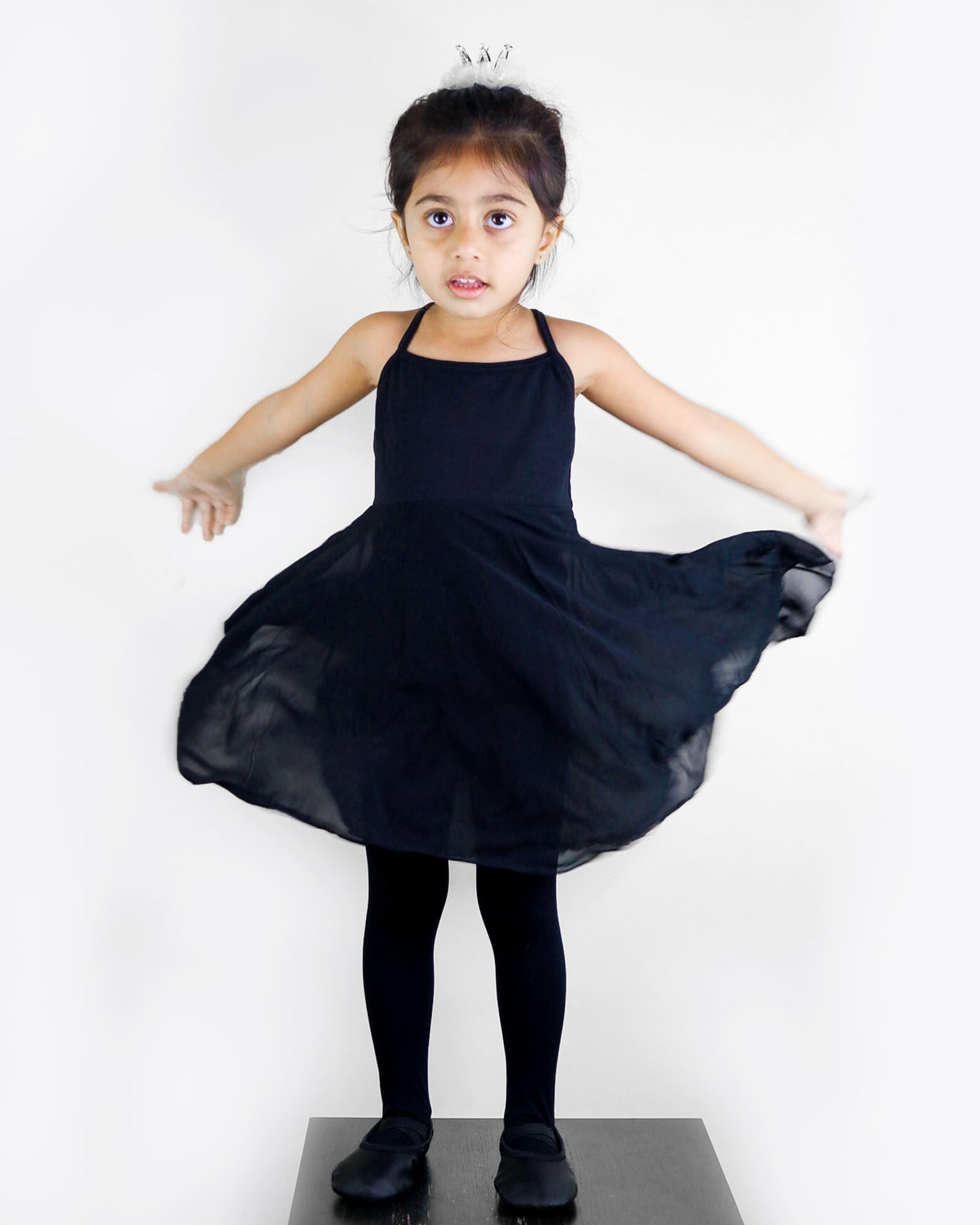 Stelle Girls' Ultra Soft Pro Dance Tight/Ballet Footed Tight(Toddler/Little Kid/Big Kid),BK+WT,M