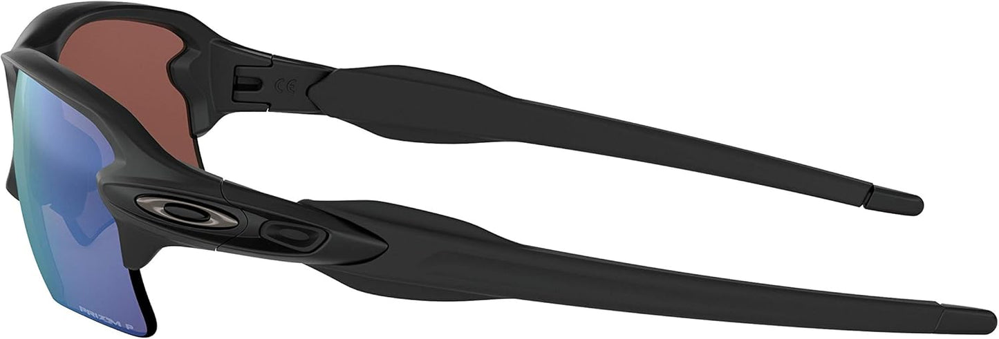 Oakley Flak 2.0 XL Sunglasses (Matte Black Frame/Prizm Deep H2 O Polarized Lens) with USA Flag Lens Cleaning Kit