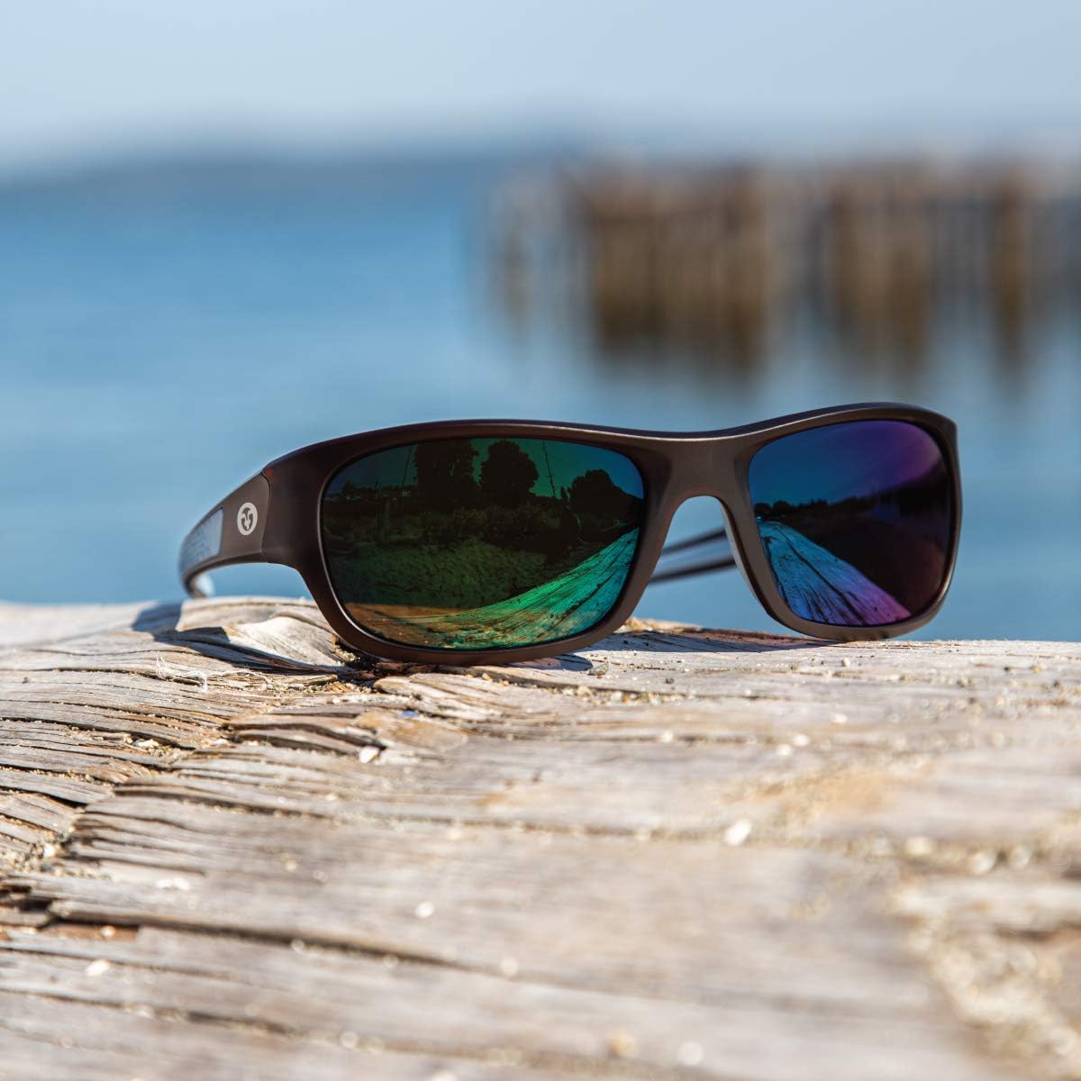 Flying Fisherman Last Cast Polarized Sunglasses with AcuTint UV Blocker for Fishing and Outdoor Sports