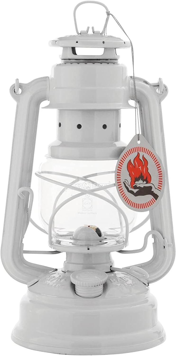 Outdoor Kerosene Fuel Lantern, German Made Weather Resistant Baby Special 276 Galvanized Hurricane Lamp for Camping or Patio, 10 Inches, Bronze