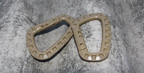 EKLORN 6pcs Plastic Light Weight D-Ring Carabiner Hanging Hook Clip for Backpack Outdoors with Free Cable Organizer