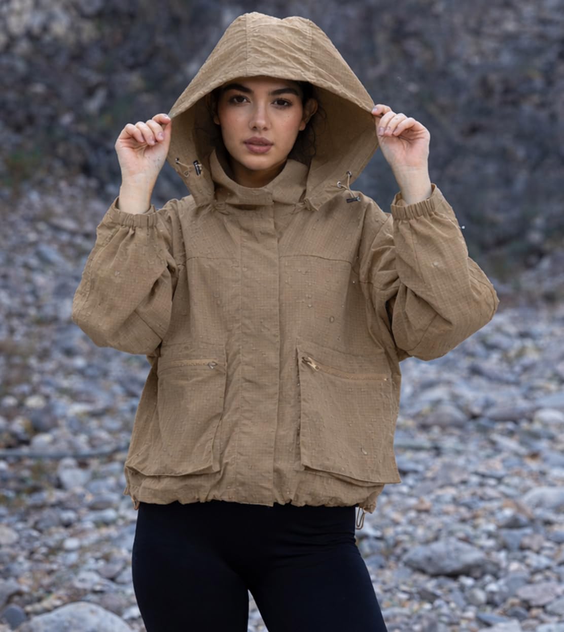 PESION Women's Waterproof Rain Jacket Lightweight Hooded Raincoat for Hiking Travel Outdoor, Khaki, Medium