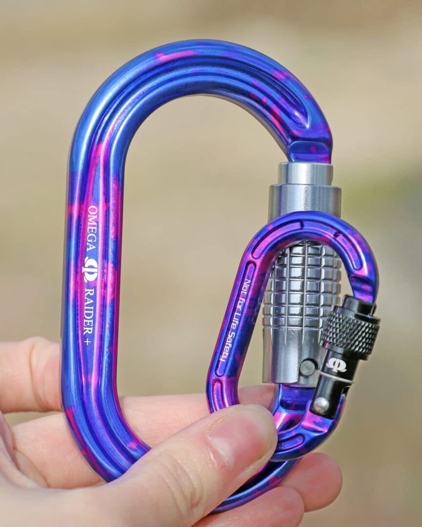 Omega Pacific Micro Raider – Mini Aluminum Keylock Screw-Lok Carabiner for Throwline, Gear Mounting, and Non-PPE Use – Oval Shape, 4kN Strength, Lightweight Accessory Connector - Ultra-Violet