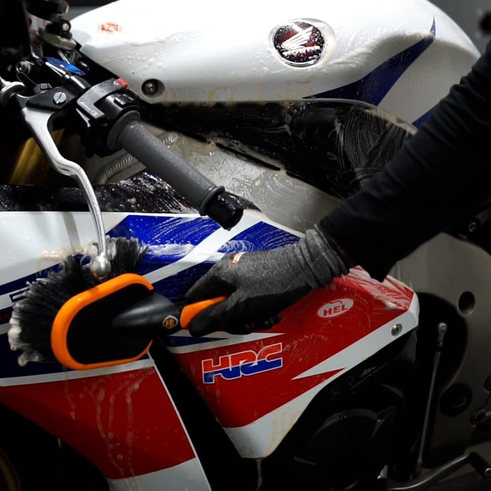 Tru-Tension | Muck Monkey Chain Brush | Motorcycle Tool & Essential Cleaning Brush